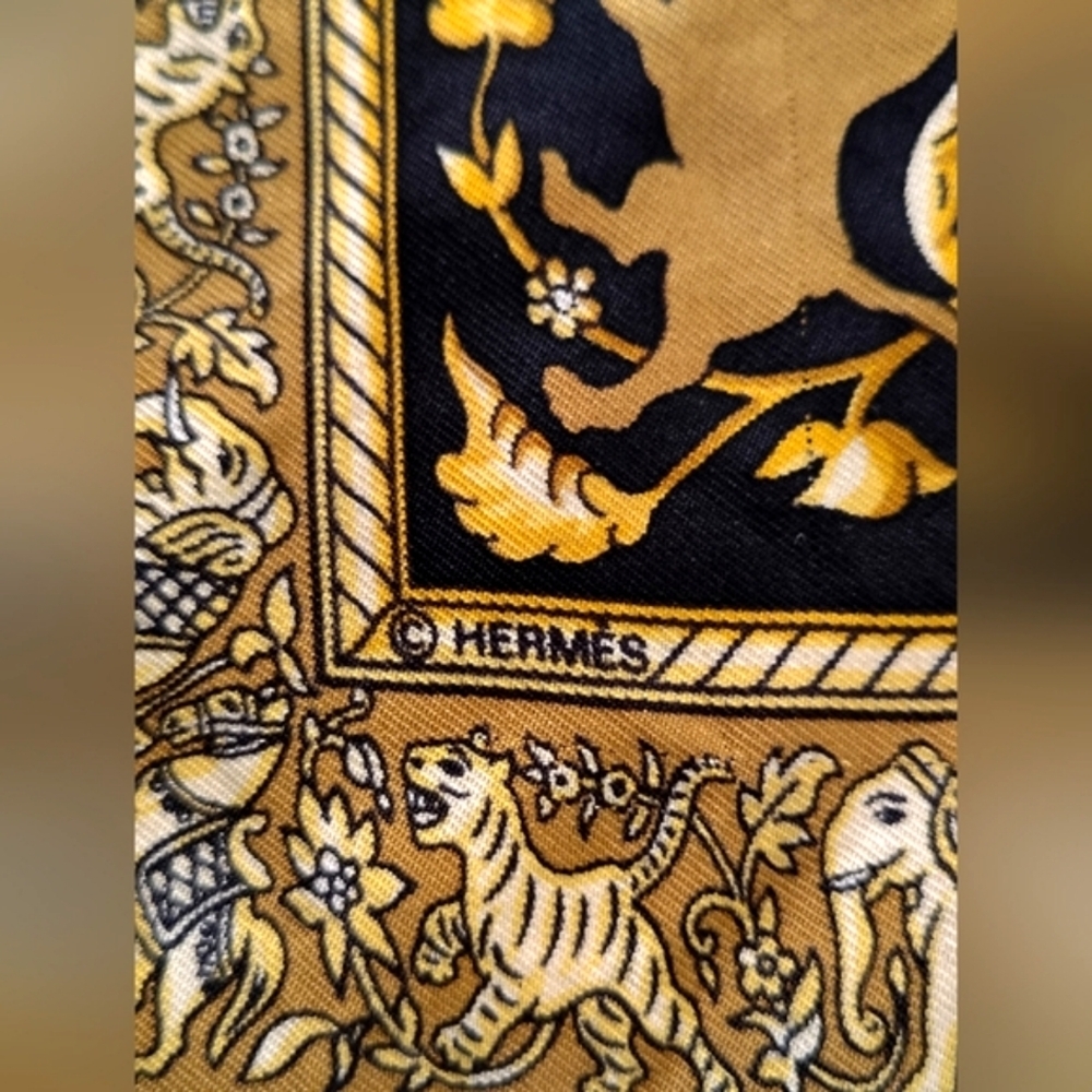 Hermes Chasse En Inde Black & Gold Silk Scarf - Picture 10 of 16